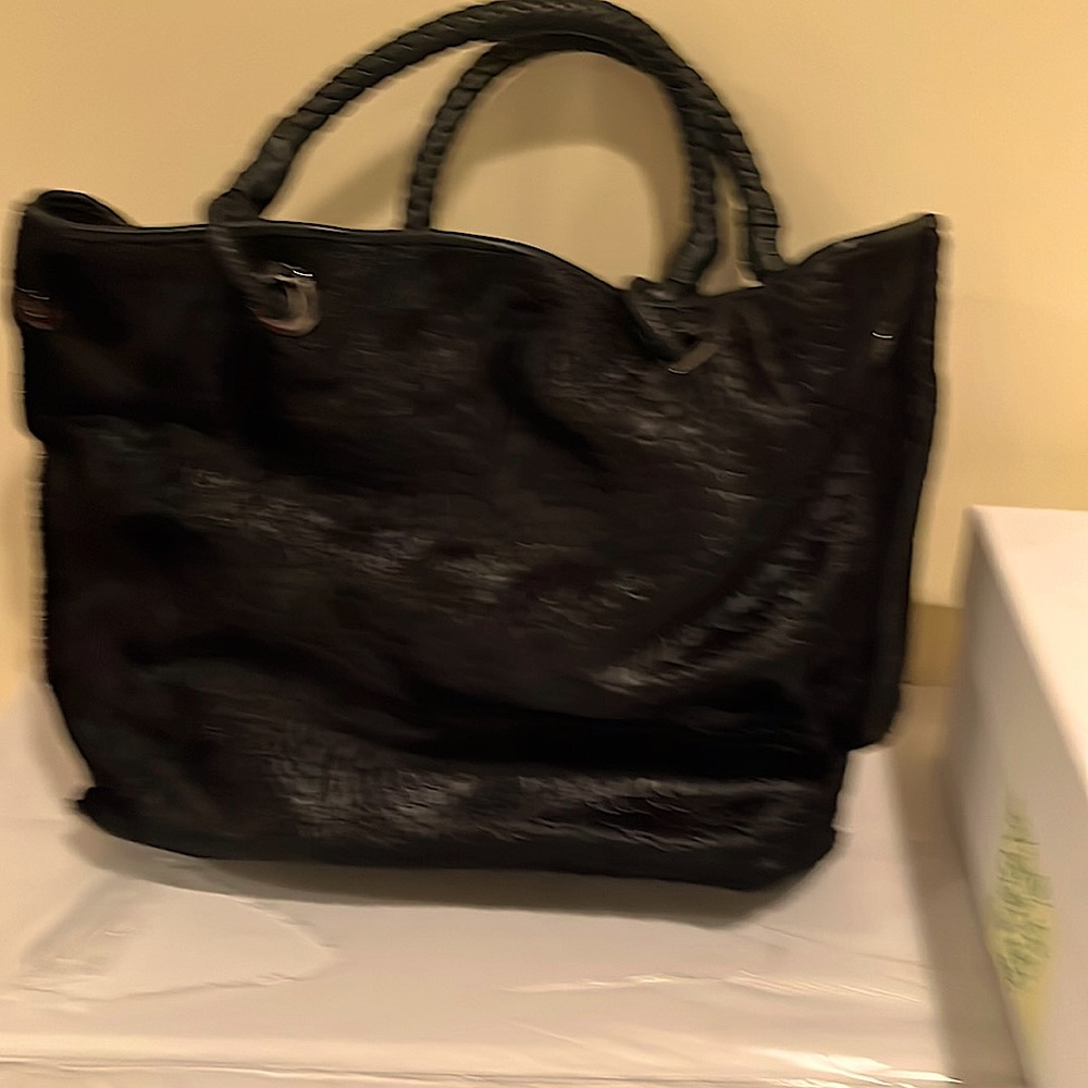 Elie tahari black cow hide purse new